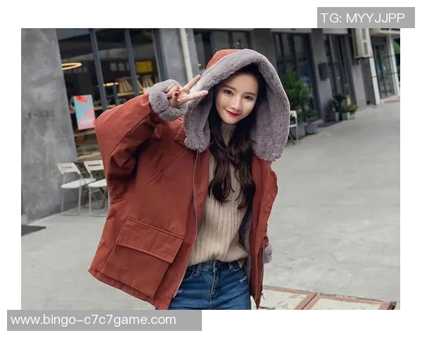 时尚与运动结合女生足球袜图片展现活力与个性魅力 时尚与运动结合女生足球袜图片展现活力与个性魅力